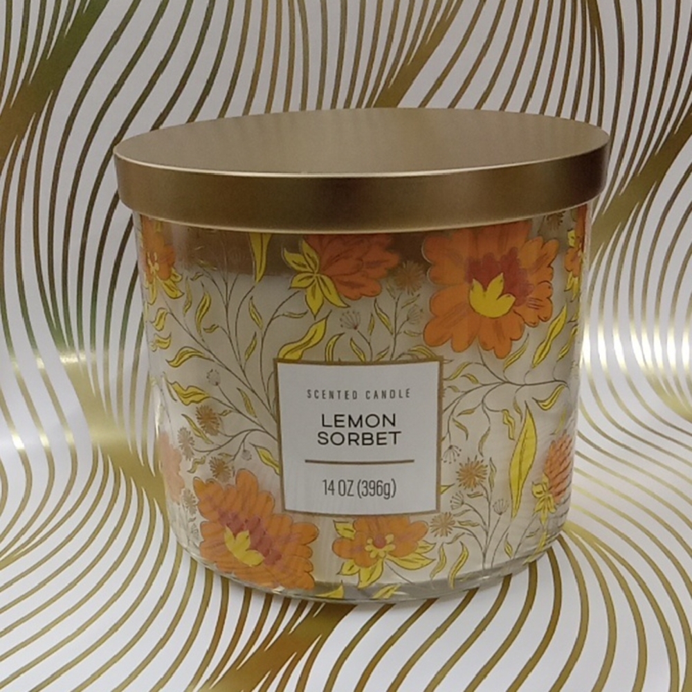 Lemon Sorbet Scented Candle with Gold Lid